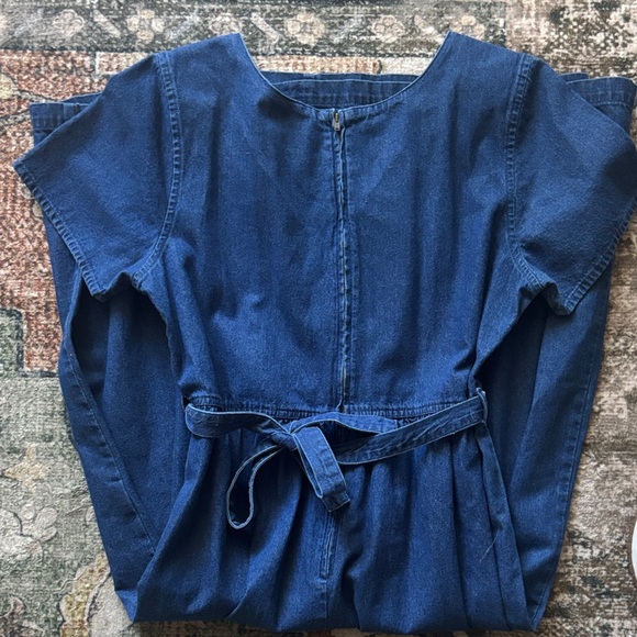 Boho Navy Blue Maxi Dress with Embroidered Accents - Picture 4 of 4